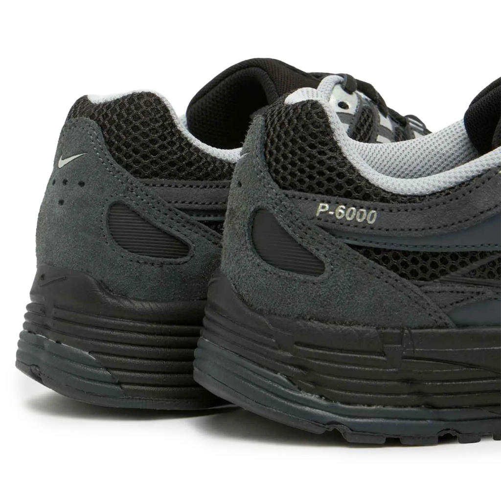Nike P-6000 Anthracite Metalic Silver Sneakers